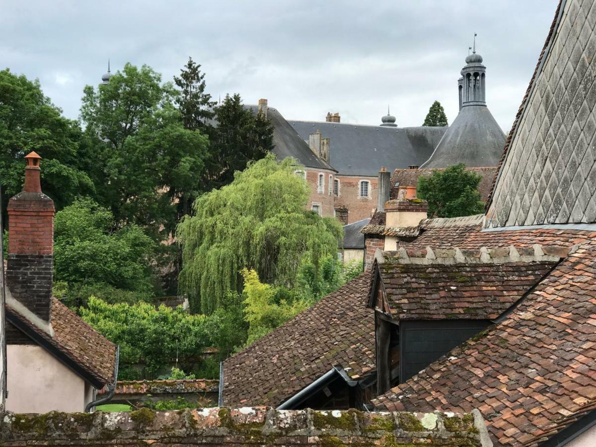 La Maison Jeanne D'Arc Saint-Fargeau  Exterior foto